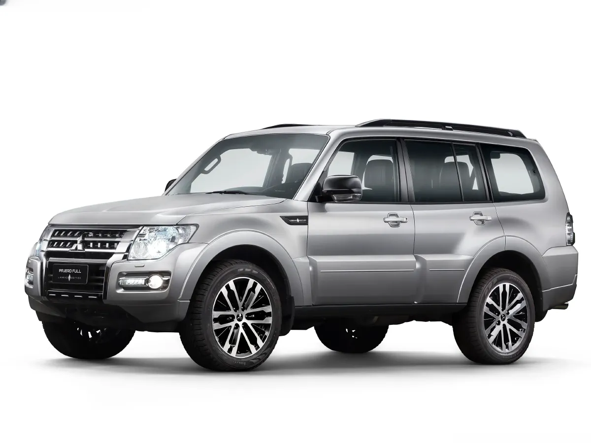 PAJERO  MITSUBISHI  2020